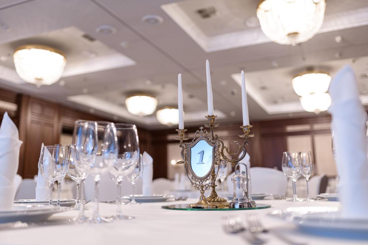 Premier Palace Hotel Kijev Kültér fotó