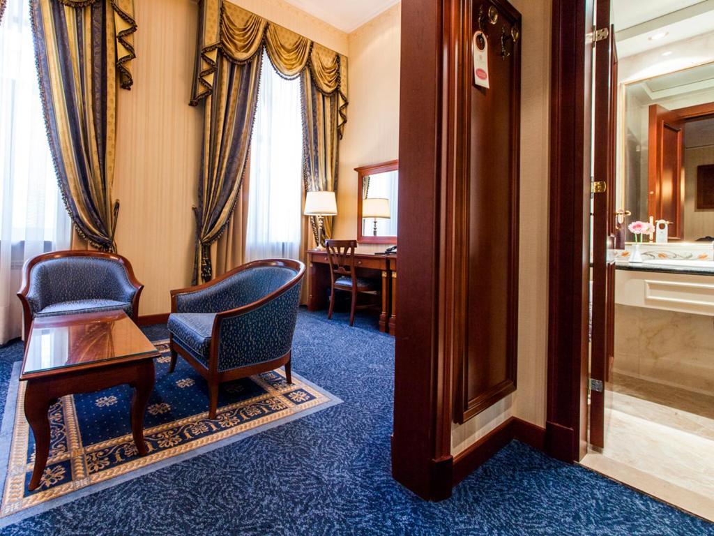Premier Palace Hotel Kijev Kültér fotó